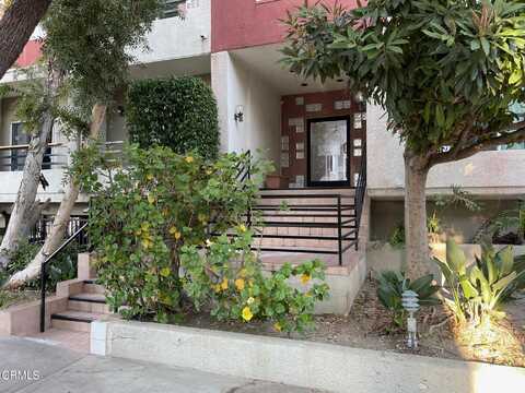 4350 Stern Avenue, Sherman Oaks, CA 91423