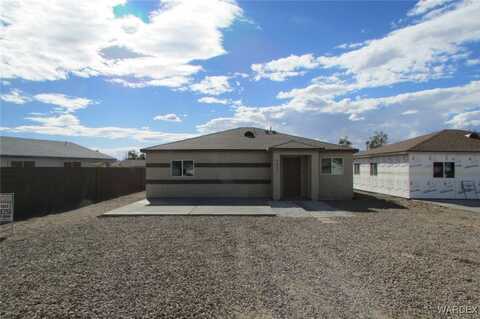 9825 S Phoenix Drive, Mohave Valley, AZ 86440