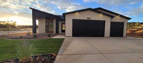 2528 W Black Sage Dr, Cedar City, UT 84720