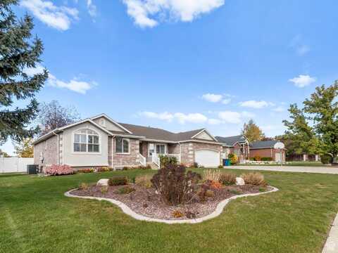 513 N ANITA W, Kaysville, UT 84037