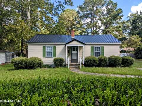 110 W Frink Street, Whiteville, NC 28472