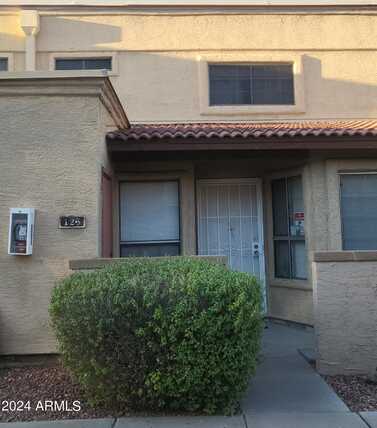 4608 W MARYLAND Avenue, Glendale, AZ 85301