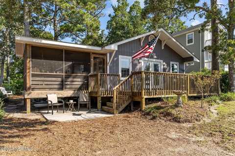 126 NW 17th Street, Oak Island, NC 28465