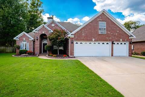 131 Hidden Valley Loop, Maumelle, AR 72113