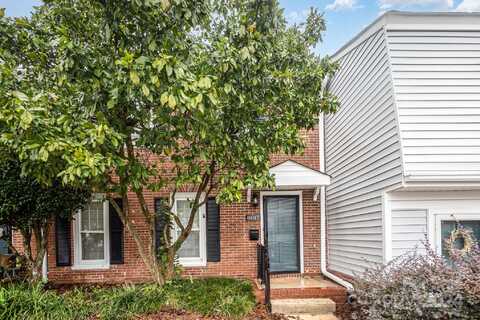 8017 Regent Park Lane, Charlotte, NC 28210