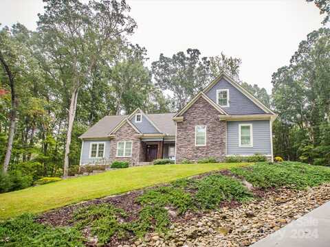 161 Greenbay Road, Mooresville, NC 28117