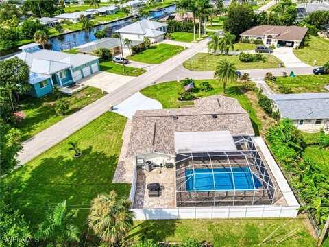 202 SE 46th Lane, Cape Coral, FL 33904