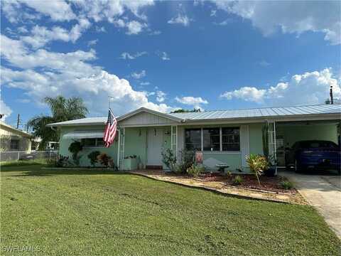 1527 Lindale Circle, Lehigh Acres, FL 33936