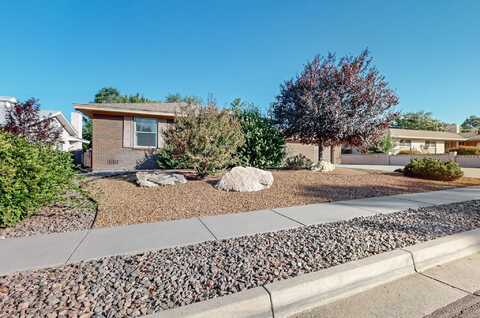 7805 PALO DURO Avenue NE, Albuquerque, NM 87110