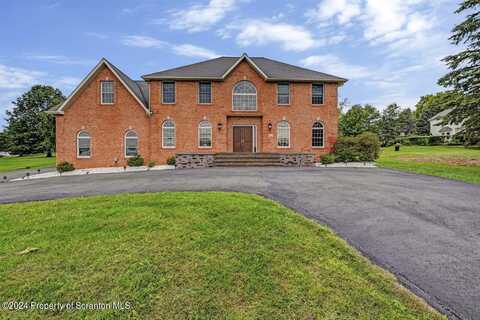 105 Crossgate Drive, Abington, PA 18411