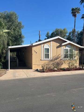 225 Wake Ave, El Centro, CA 92243