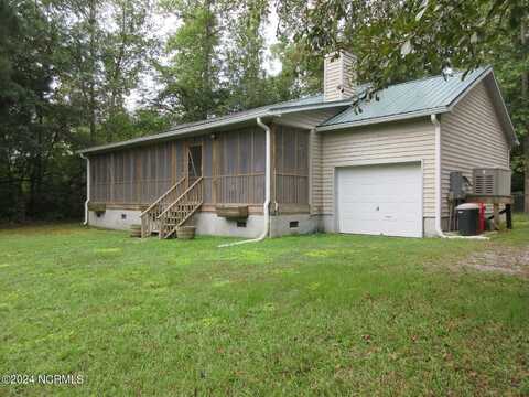 196 Pattie Lane, Maysville, NC 28555