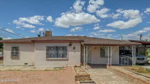 1220 Hall Avenue, Las Cruces, NM 88005