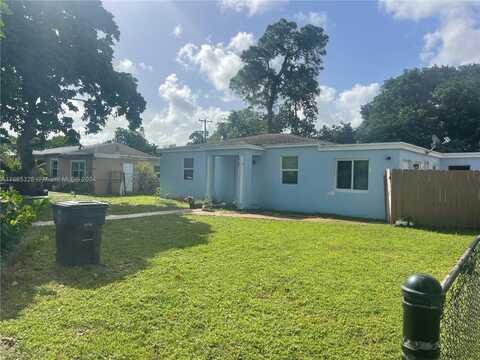 1010 NE 138th St, North Miami, FL 33161