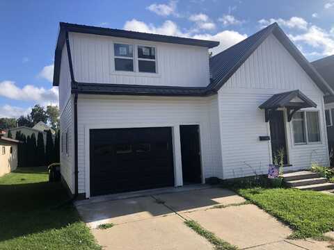 305 W Grove St, Caledonia, MN 55921