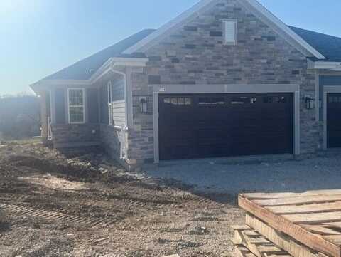 2114 Bluestem Dr, Waukesha, WI 53189