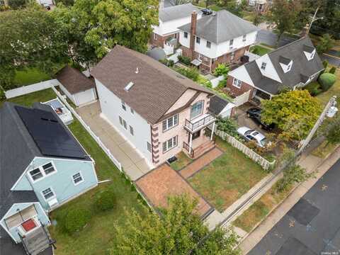 1010 N 6th Street, New Hyde Park, NY 11040