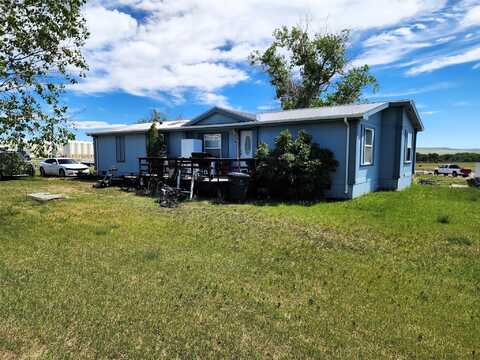 13 14th Avenue NE, Choteau, MT 59422