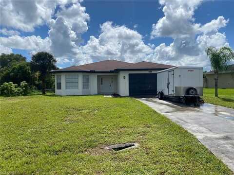 559 Bourse, LEHIGH ACRES, FL 33974