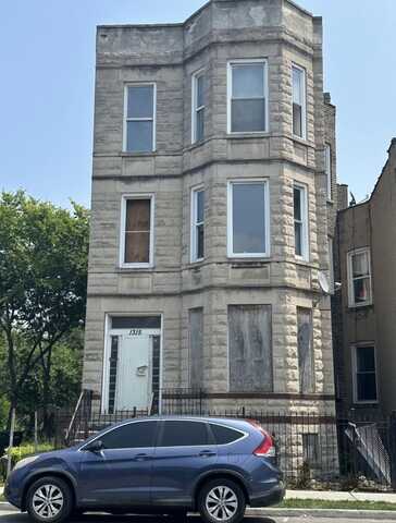 1315 S Homan Avenue, Chicago, IL 60623