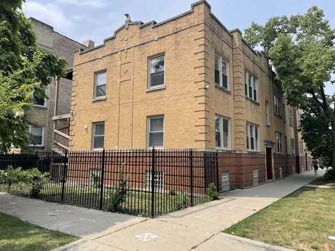 3935 W Altgeld Street, Chicago, IL 60647