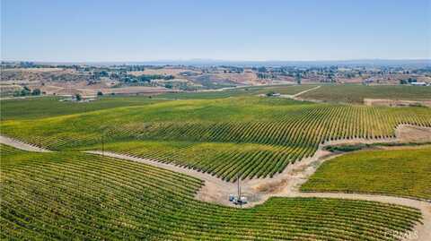 4616 Hog Canyon Road, San Miguel, CA 93451