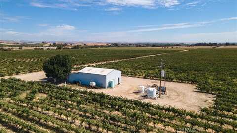 1600 Adobe Road, Paso Robles, CA 93446