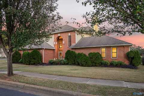 100 Paddington Green, Huntsville, AL 35824