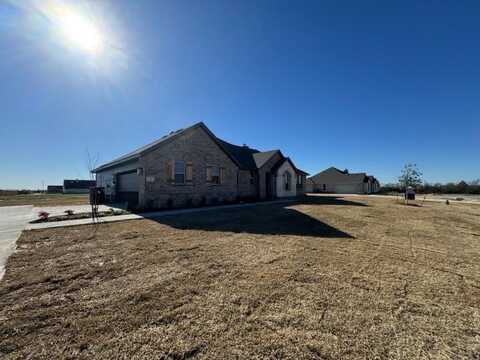 2 Louis Road, Tom Bean, TX 75489