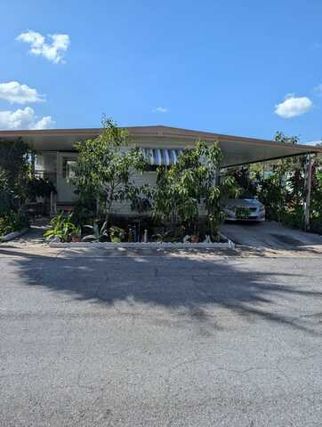 601 Starkey Rd, Largo, FL 33771