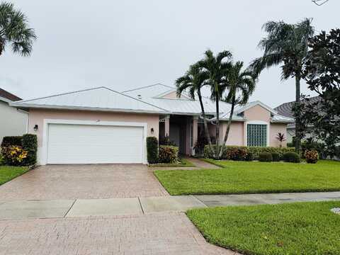 137 NW Magnolia Lakes Boulevard, Port Saint Lucie, FL 34986