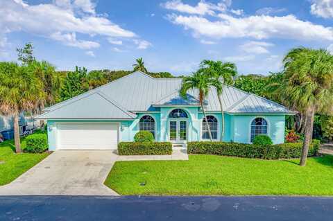 8335 SE Governors Way, Hobe Sound, FL 33455