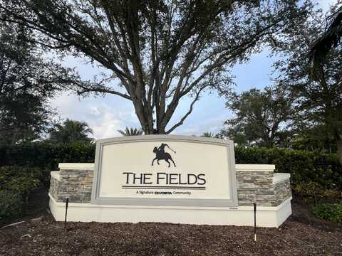 4582 San Fratello Circle, Lake Worth, FL 33467