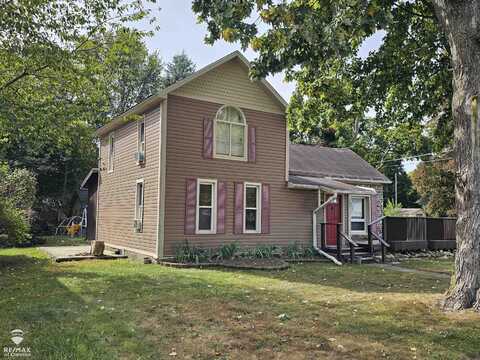 202 E Main, Elsie, MI 48831