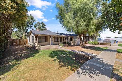 1204 E Sequoia Avenue, Tulare, CA 93274