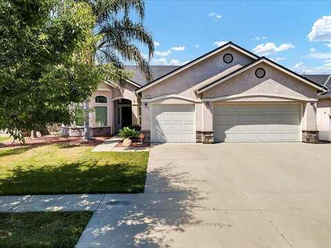 2310 Kaiser Creek Avenue E, Tulare, CA 93274