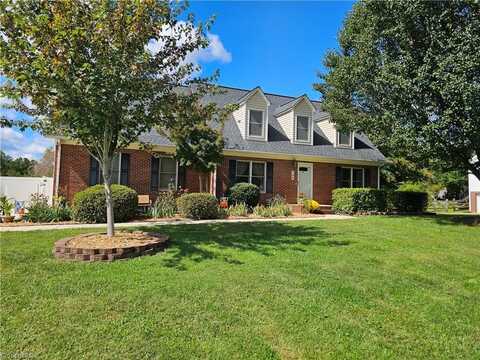 708 Garden Terrace Lane, Lewisville, NC 27023