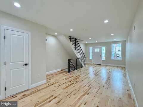 6952 CEDAR PARK AVENUE, PHILADELPHIA, PA 19138