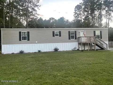 352 Duck Creek Road, Washington, NC 27889