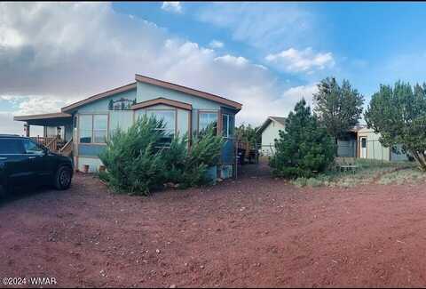 8678 Roundup Drive, Show Low, AZ 85901