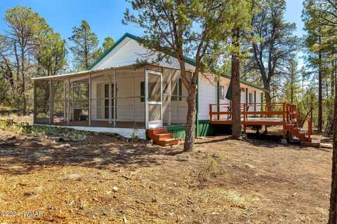 2849 Markham Road, Overgaard, AZ 85933