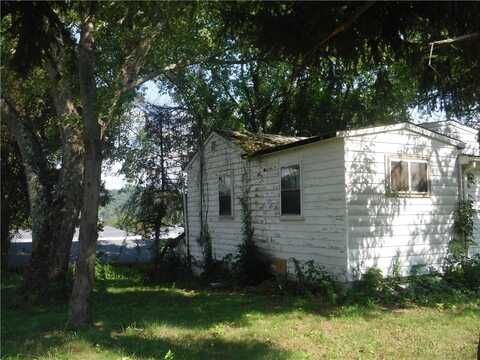 624 Norwood Dr, Big Beaver, PA 16157