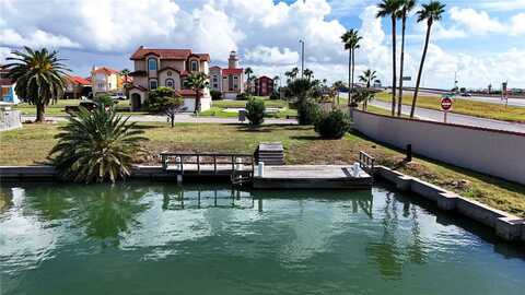 701 Crown Harbor, Corpus Christi, TX 78402