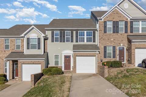 7215 Gallery Pointe Lane, Charlotte, NC 28269