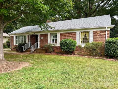 4550 Wedgewood Drive, Charlotte, NC 28210