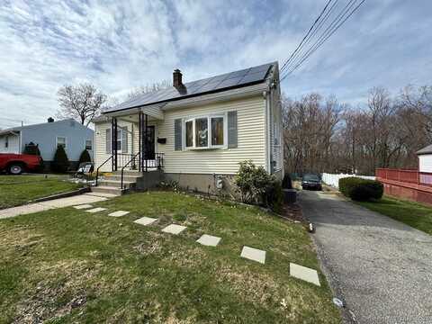 80 Overlook Avenue, Waterbury, CT 06708