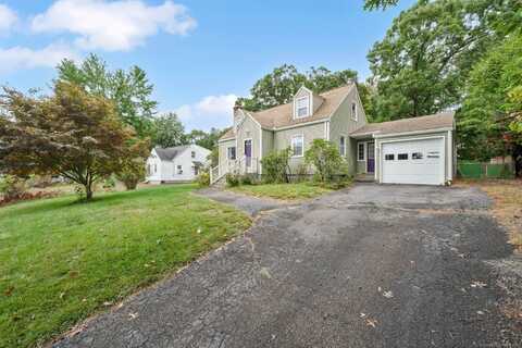 925 Matianuck Avenue, Windsor, CT 06095