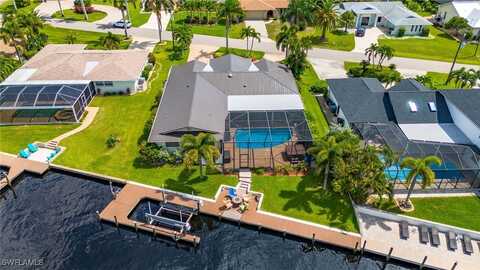 3710 SE 21st Avenue, Cape Coral, FL 33904