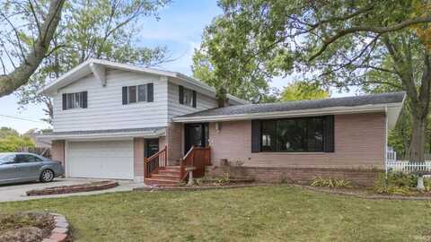 6305 Midfield Drive, Fort Wayne, IN 46815