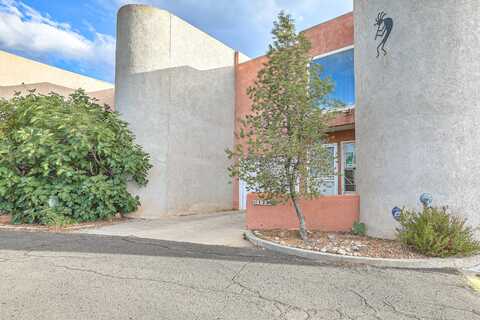 1280 ROSEMONT Avenue NW, Albuquerque, NM 87104